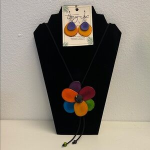 Tagua Multicolor Flower Pendant Adjustable Necklace and Earrings Set NWT.